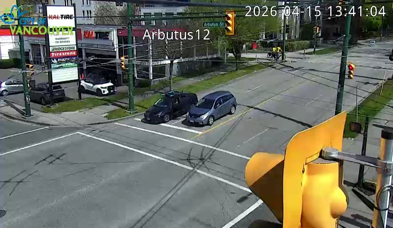 Arbutus & W 12th - East