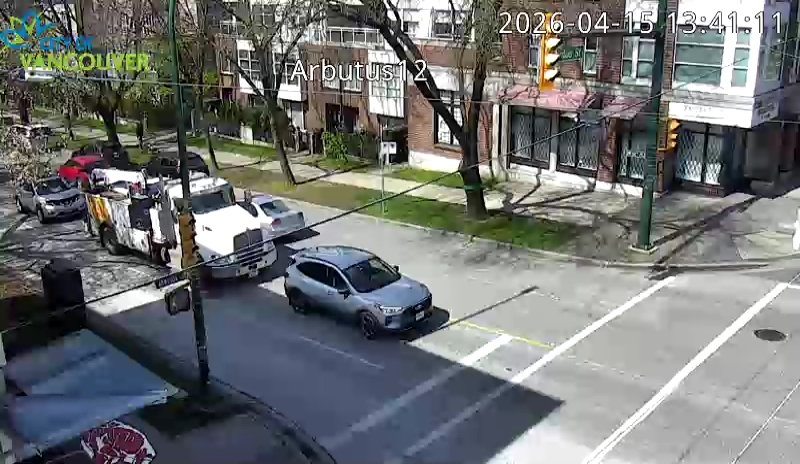 Arbutus & W 12th - West