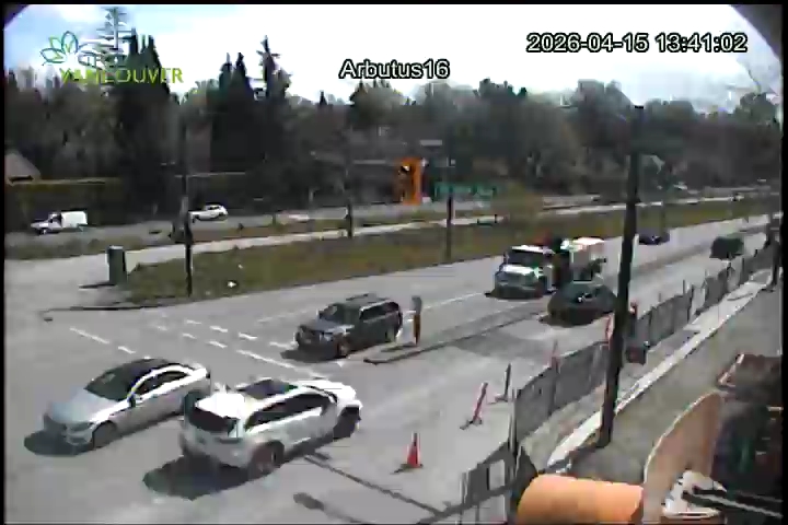 Arbutus & W 16th - South