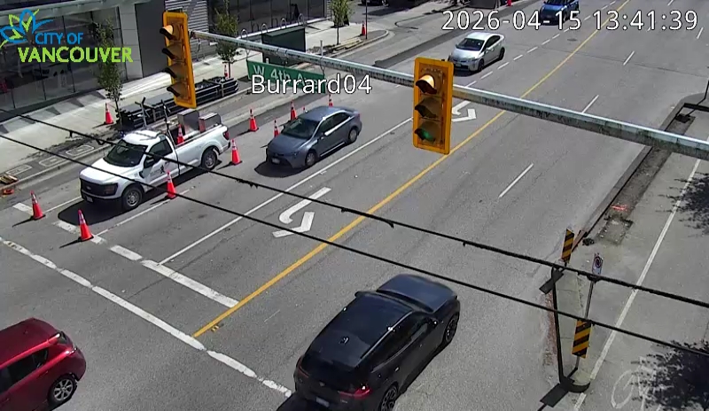 Burrard St & W 4th Ave - South