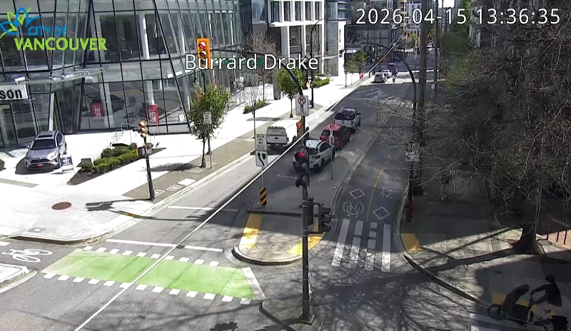 Burrard St & Drake St - E