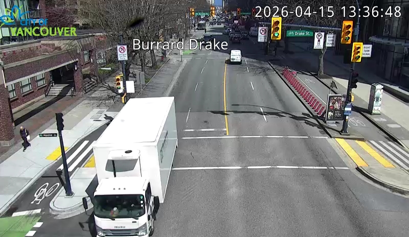 Burrard St & Drake St - N