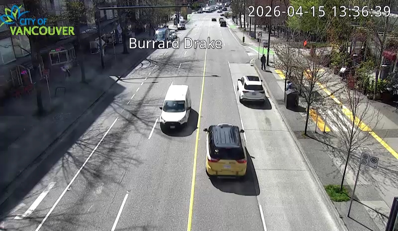 Burrard St & Drake St - S