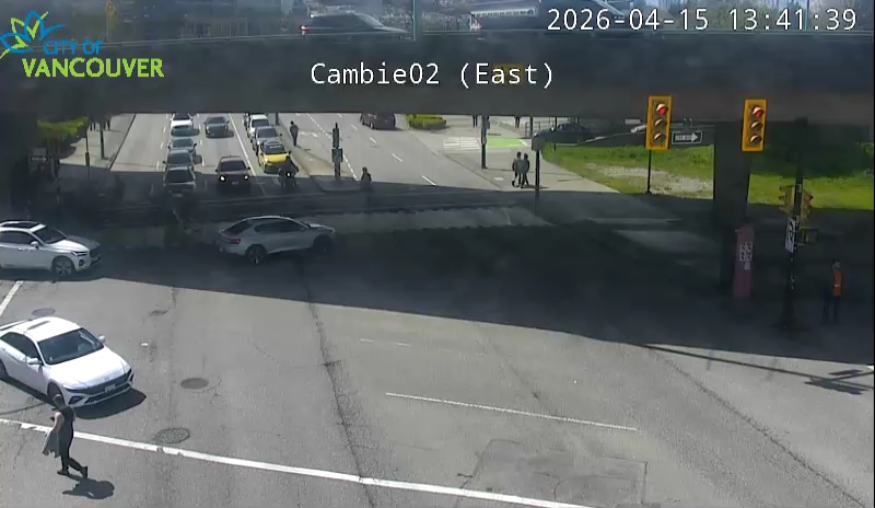 Cambie St & W 2nd Ave - East/West