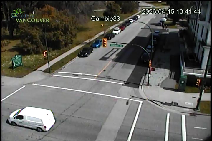 Cambie St & W 33rd Ave - E