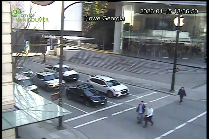 Howe St & E Georgia St - North