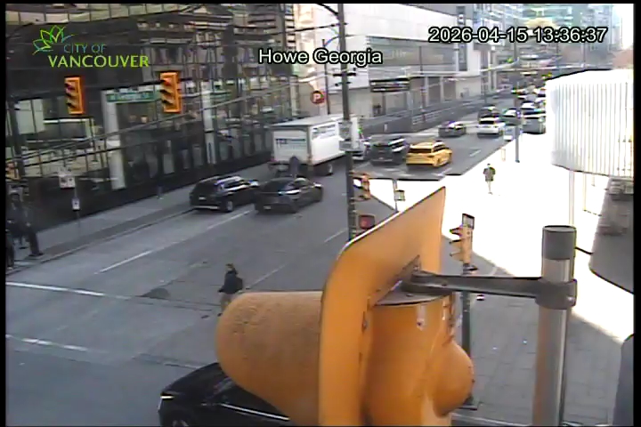 Howe St & E Georgia St - South