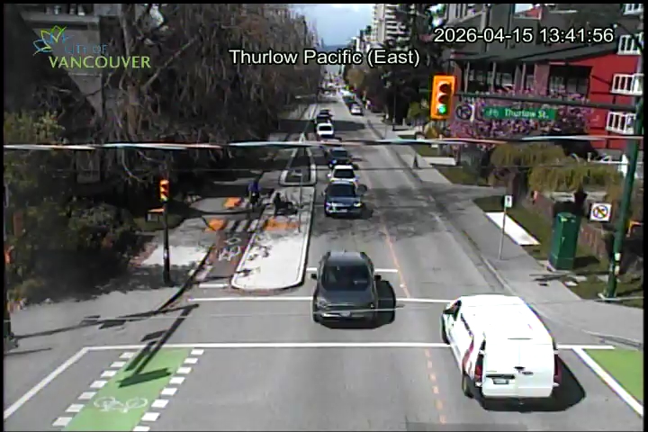 Thurlow St & Pacific St - W