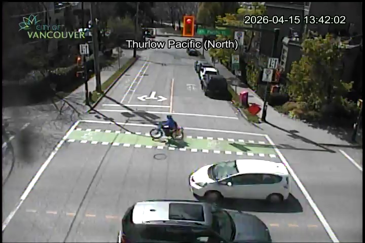 Thurlow St & Pacific St - S